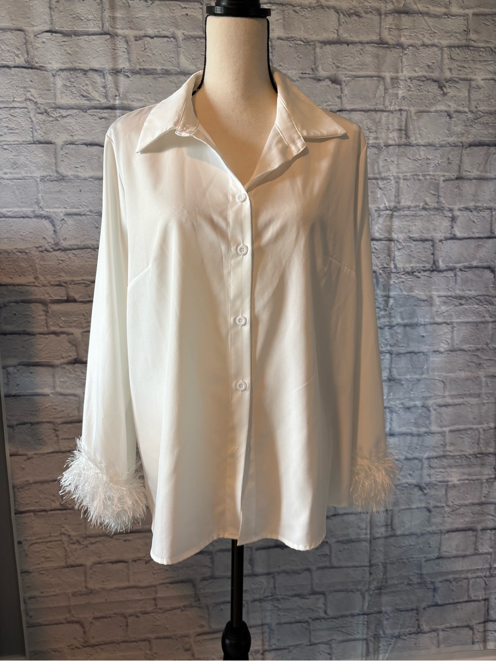 SHEIN Curve White Blouse with Feathered cuffed sleeves